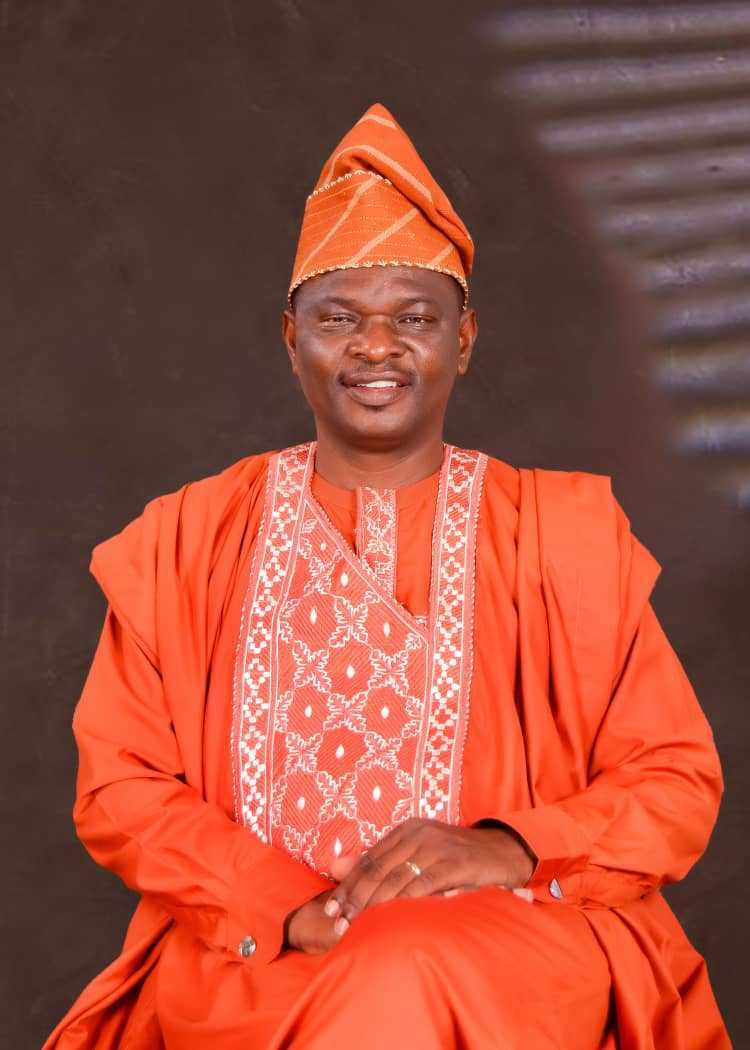 Portrait of Dr Taiwo Makinde